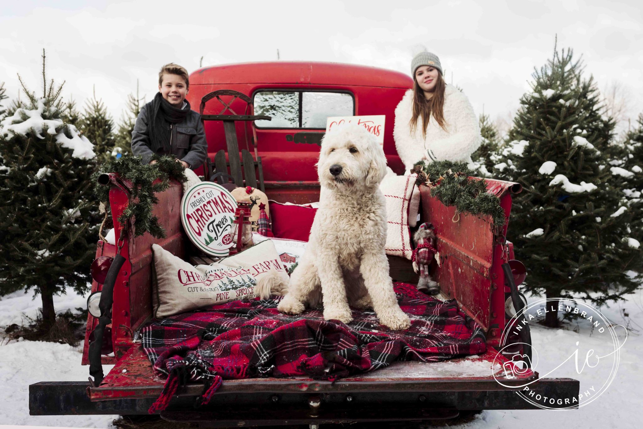 Red Truck Session – Barton Family